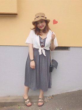 胖女穿搭　肉肉女穿搭